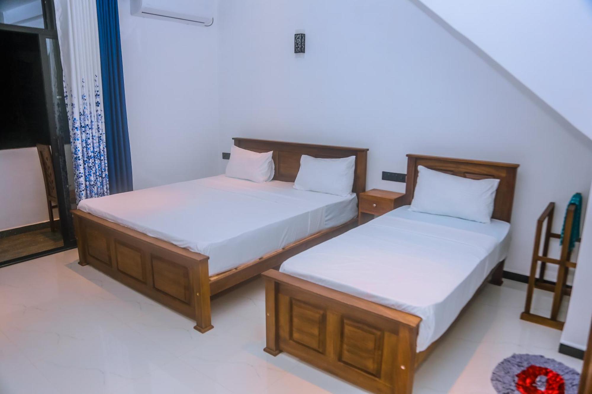 Mirissa Breeze Hotel ภายนอก รูปภาพ